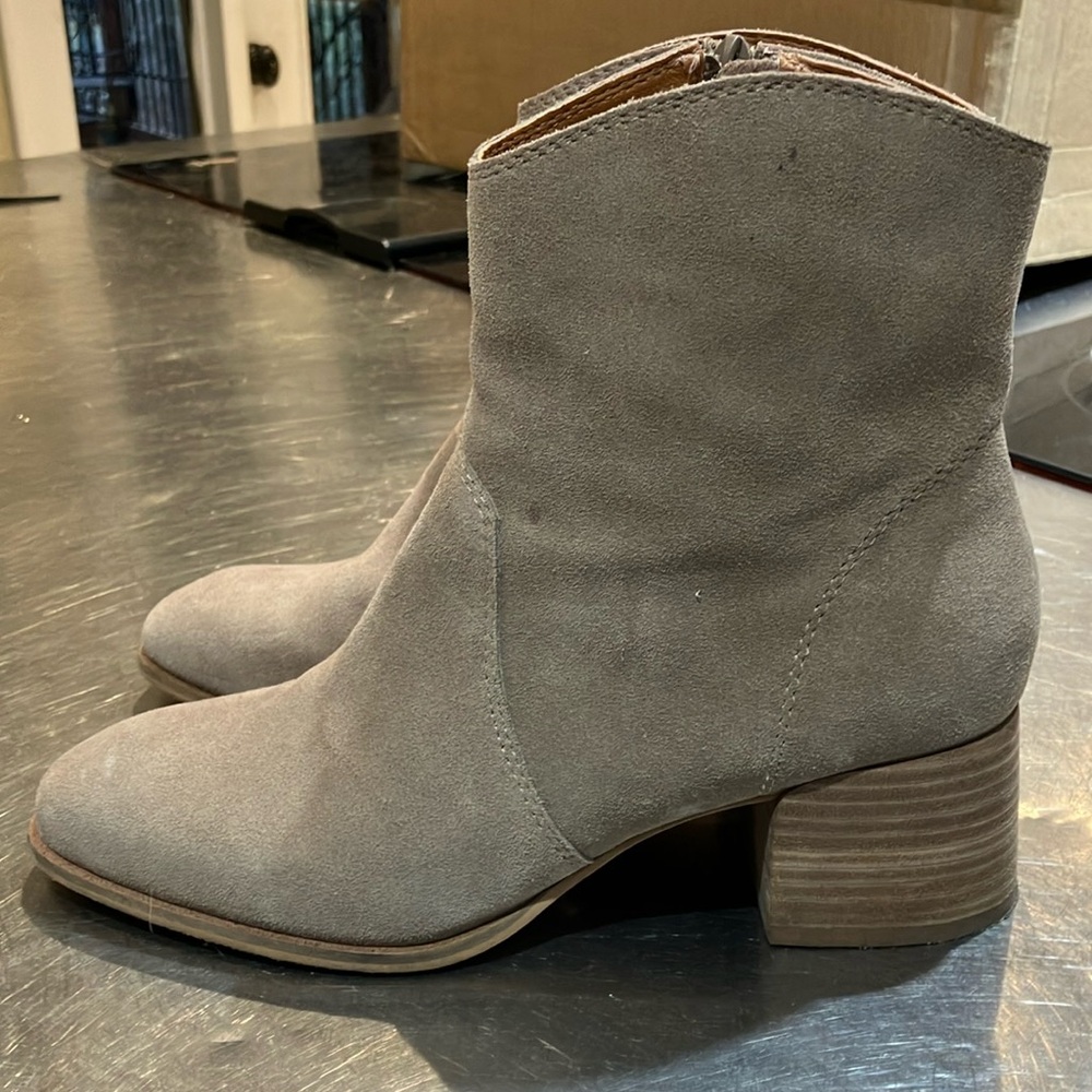 Lucky Brand Women’s Suede Boots
